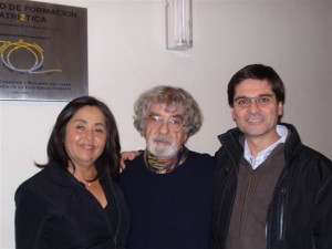 Ximena Dávila, Dr. Humberto Maturana Romesín y Omar Ossés